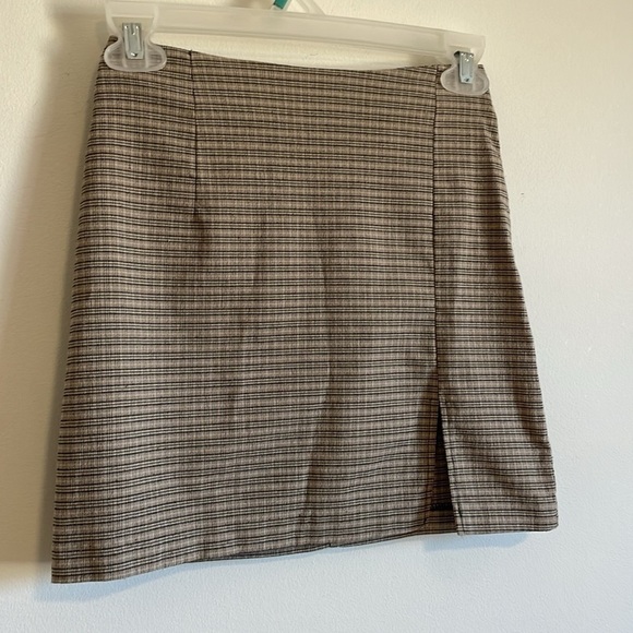 VTG Soft Grunge Plaid Mini Skirt Y2K In Charge XS Tan Academia Neutral Prep Alt - Picture 2 of 13